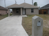 3320 Los Arcos Cir, Weslaco, TX 78596 
