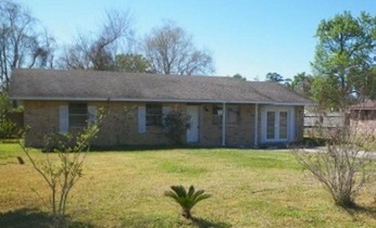 320 Hebert St, Vidor, TX 77662 