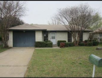 5705 Macrae St, Haltom City, TX 76148 