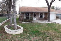 419 Goss St, Kerrville, TX 78028 