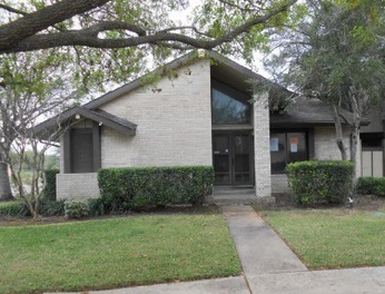 7202 S Dairy Ashford Rd, Houston, TX 77072 