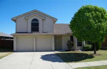 813 Meadowlark Dr, Saginaw, TX 76131 