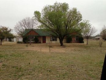 1101 N Atkins Dr, Celeste, TX 75423 