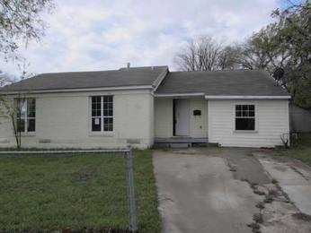 2741 Almeda Dr, Dallas, TX 75216 