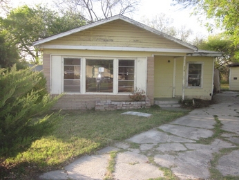 219 Goforth Dr, San Antonio, TX 78233 