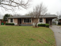 1113 Belmont St, Gainesville, TX 76240 