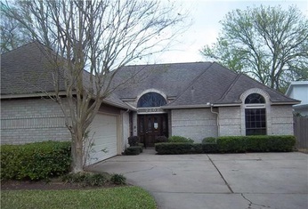 2202 Windmill Dr, Richmond, TX 77406 