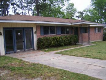 1905 Montclair St, Lufkin, TX 75901 