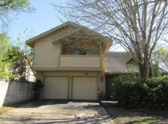 10659 Chapel Hill Dr, Houston, TX 77099 