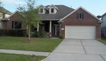 1748 Silver Bend Dr, Dickinson, TX 77539 