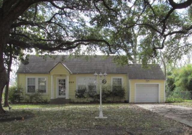 323 Hohldale Street, Houston, TX 77091 