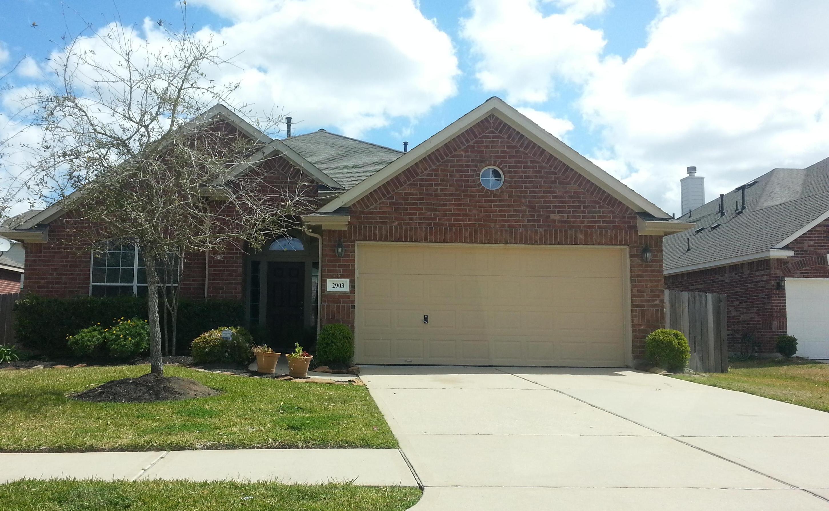 2903 Cedar Hill Court, Pearland, TX 77584 