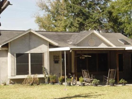 8700 Koala Dr, Houston, TX 77061 