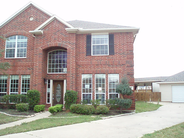 2101 Winebrook Ct, Pearland, TX 77584 
