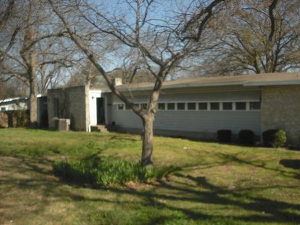 203 Country Club Rd, Hillsboro, TX 76645 