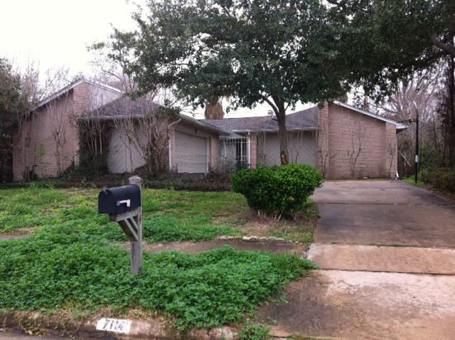 7114 Aragon Dr, Houston, TX 77083 
