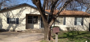 11331 Trail Ln, Balch Springs, TX 75180 