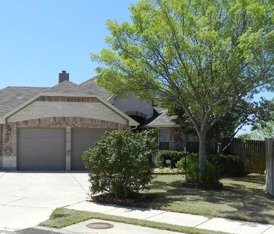 6825 Sierra Madre Drive, Fort Worth, TX 76179 