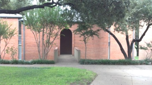 528 East Avenue J B, Grand Prairie, TX 75050 