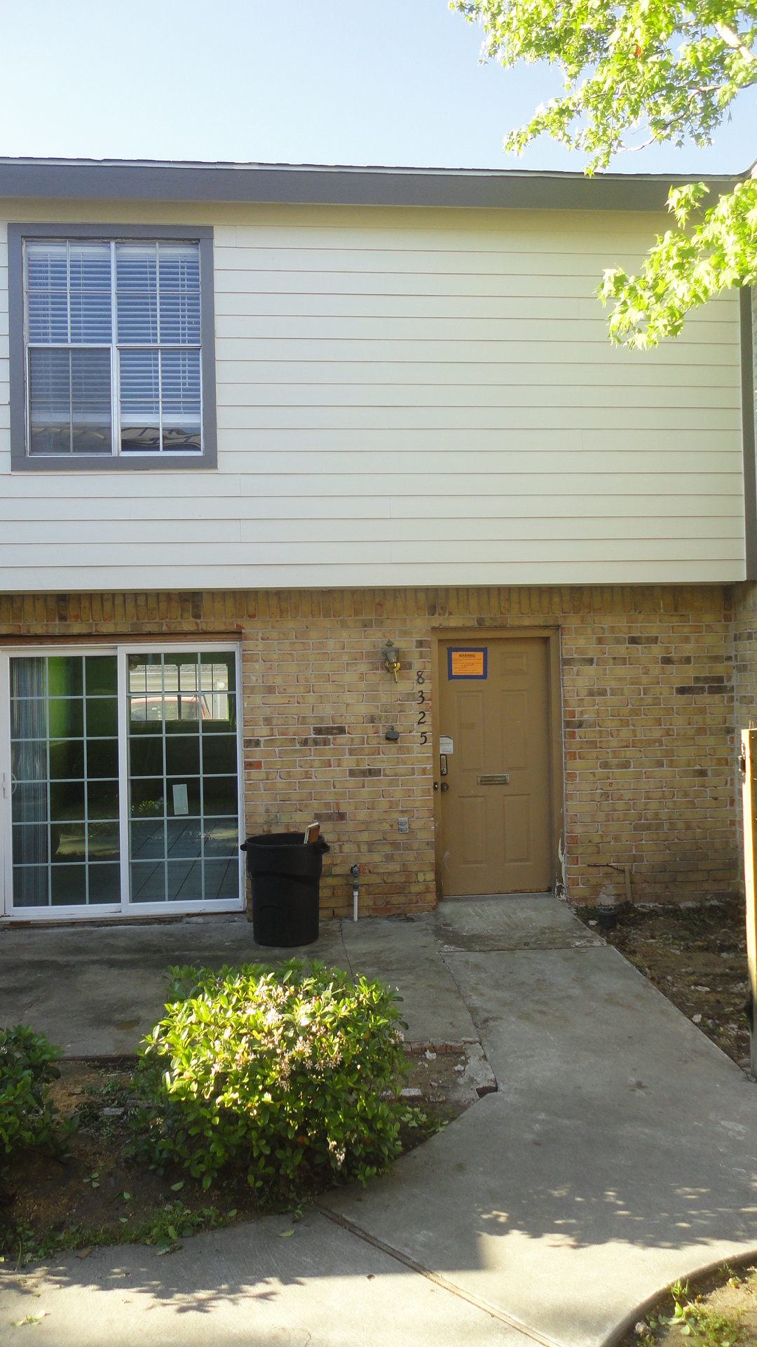 8325 La Roche Ln, Houston, TX 77036 