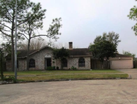 10310 Gustine Ct, Houston, TX 77031 