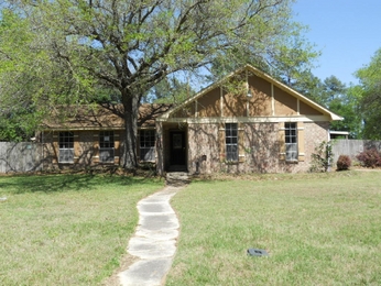 206 Corbin Dr, Magnolia, TX 77354 