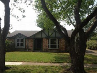 2011 Michele Dr, Sugar Land, TX 77478 