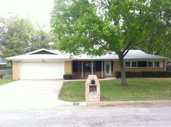 717 Alsue Street, Fort Worth, TX 76140 