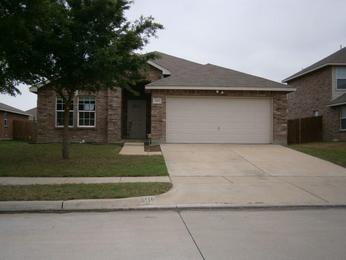 8110 York Beach Pl, Arlington, TX 76002 