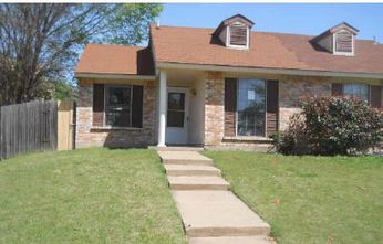 454 Pogue  St, Cedar Hill, TX 75104 