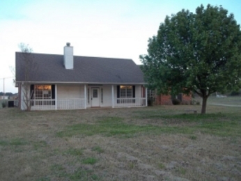 2338 Big Woods Rd, Longview, TX 75605 