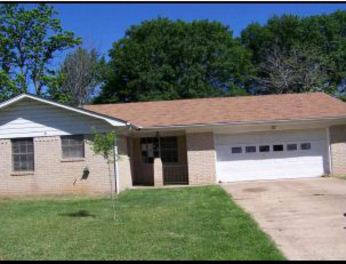 111 Sequoia Drive, Palestine, TX 75803 