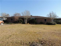 619 S Brownell St, La Porte, TX 77571 