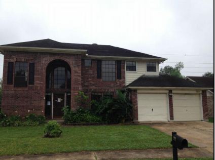 2630 S Brompton Dr, Pearland, TX 77584 