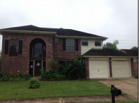 2630 S Brompton Dr, Pearland, TX 77584 