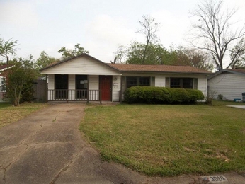 3010 Robinson Blvd, Texas City, TX 77590 