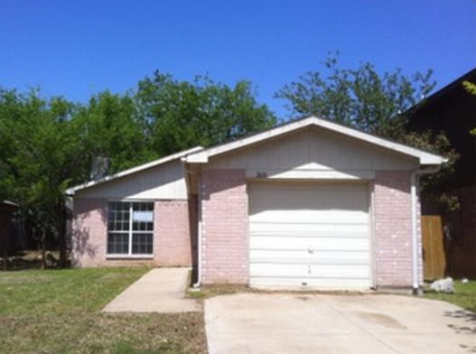 2616 Winding Road, Fort Worth, TX 76133 