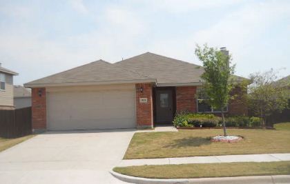 2034 Pine Knot Dr, Heartland, TX 75126 