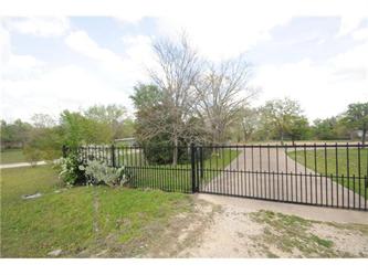 9815 N  Dowling Rd., College Station, TX 77845 