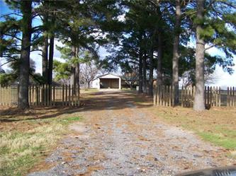 4045 East Fm 4, Cleburne, TX 76031 