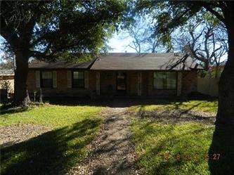 2518 Bridal Wreath L, Dallas, TX 75233 