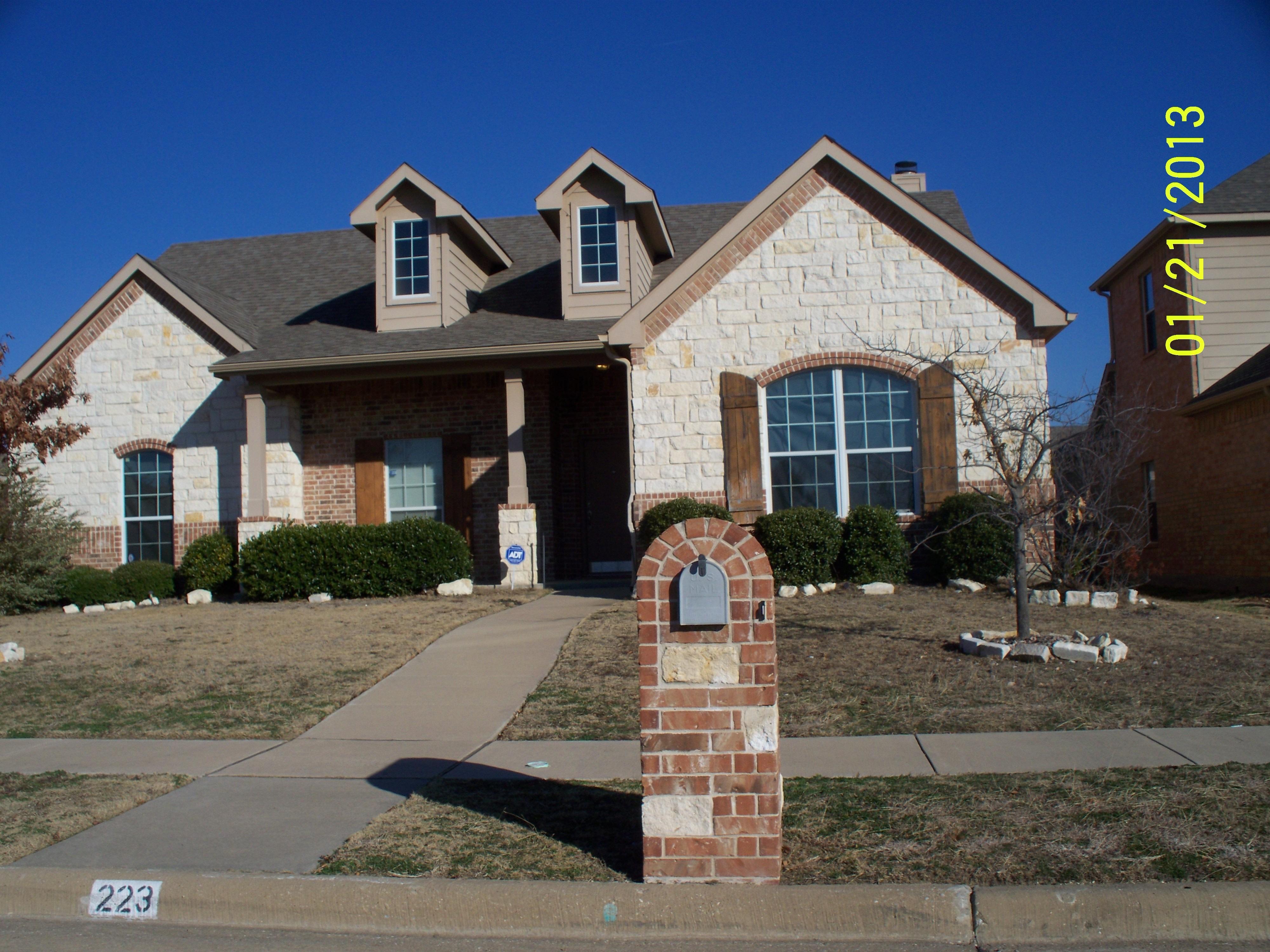223 Quail Run Rd, Red Oak, TX 75154 