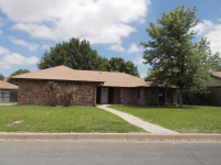 325 Suttonwood Dr, Fort Worth, TX 76108 