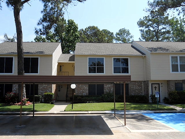 14555 Wunderlich Dr Apt 2104, Houston, TX 77069 