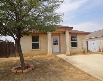 402 Mescalero Dr, Laredo, TX 78045 