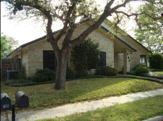 202 Magdalena Dr, Victoria, TX 77904 