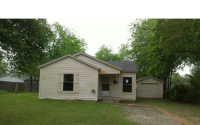 8520 Jennie Lee Ln, Dallas, TX 75227 