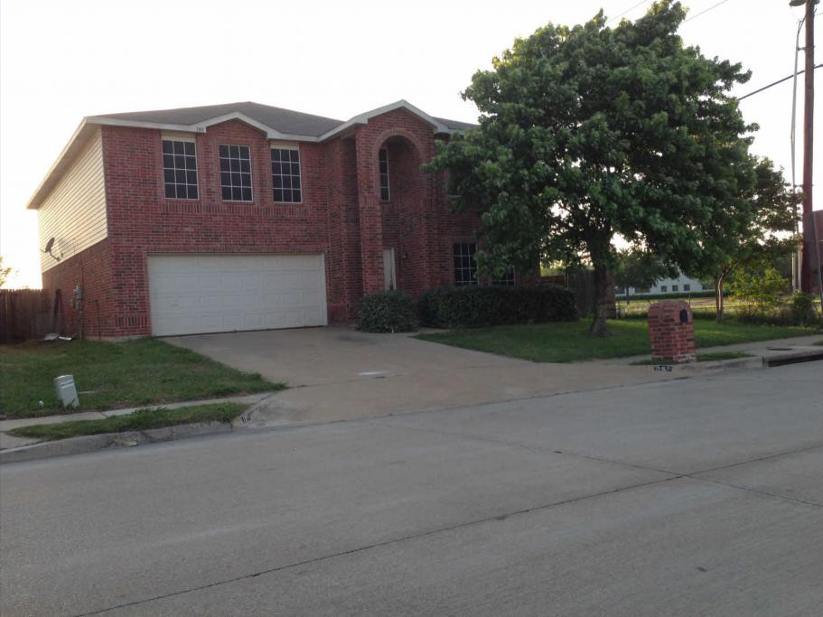 101 Stoneridge Dr, Mesquite, TX 75149 