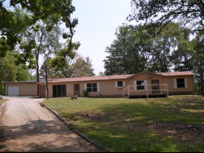 290 Henry Lee Dr., Longview, TX 75605 
