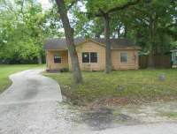 9312 Lanewood Dr, Houston, TX 77016 